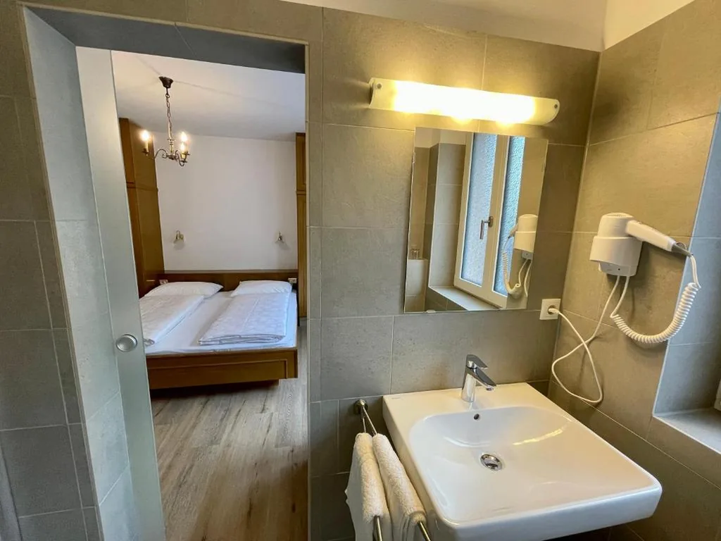 B&B Transit Rooms – Your Stopover, Free Parking — foto 3