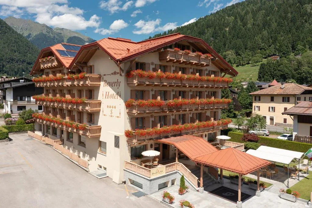 Beverly Alps Hotel & Spa — foto 3