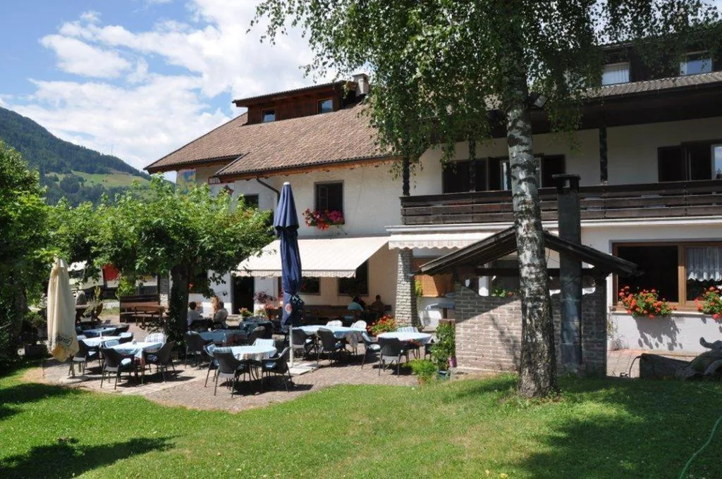 Burgfrieden — foto 5