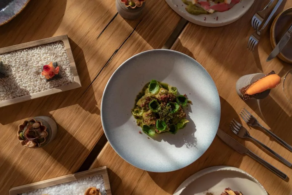 byHaller Suites & AO Restaurant — foto 8