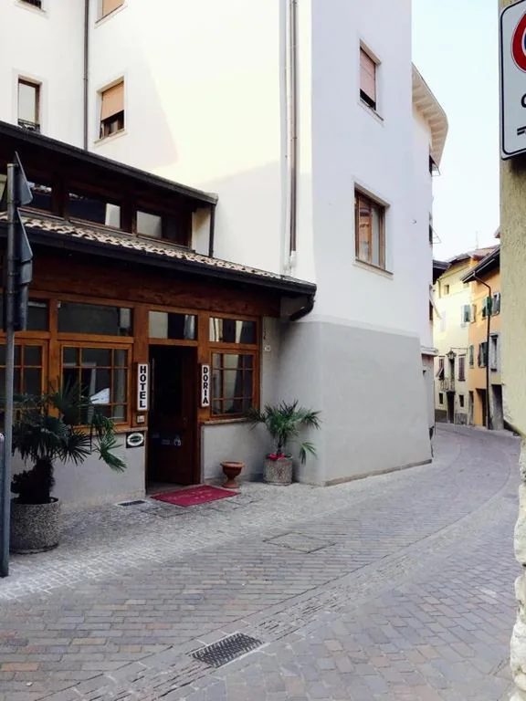 Camera Comfort Matrimoniale/Doppia con Letti Singoli — Hotel Doria