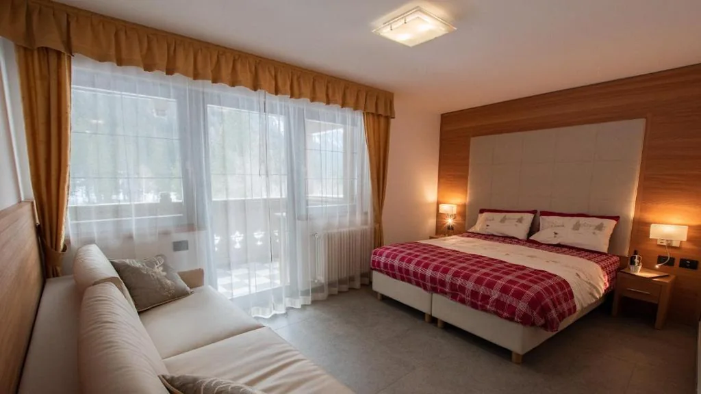 Camera Deluxe — Hotel Diamant Park