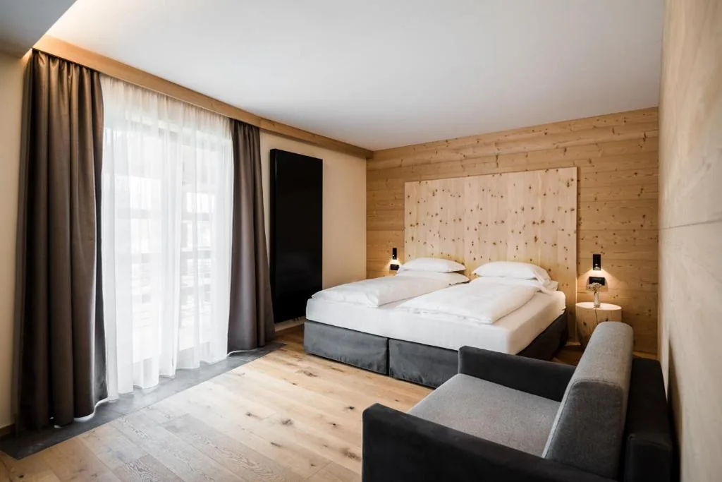 Camera Deluxe — Hotel Mareo Dolomites
