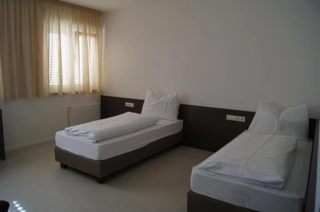 Twin Room — Pension Lichtenburg