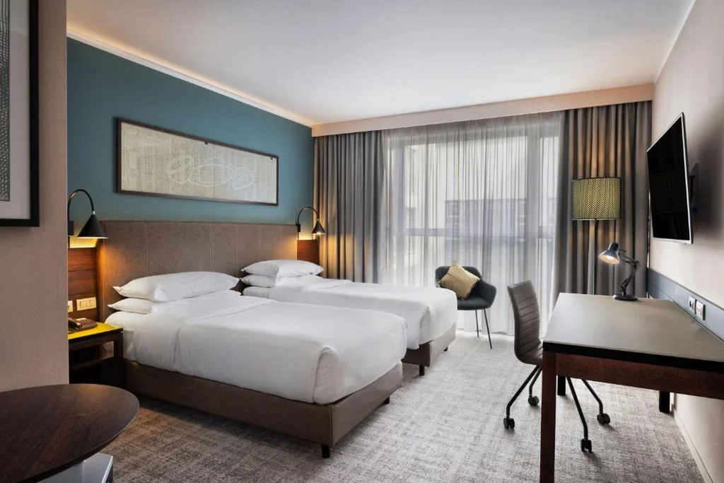 Camera Executive Doppia con Letti Singoli — Four Points Sheraton Bolzano Bozen