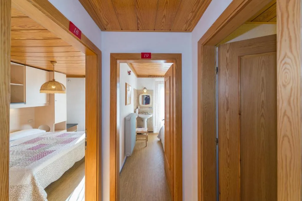 Camera Familiare con Balcone — Hotel Trentino