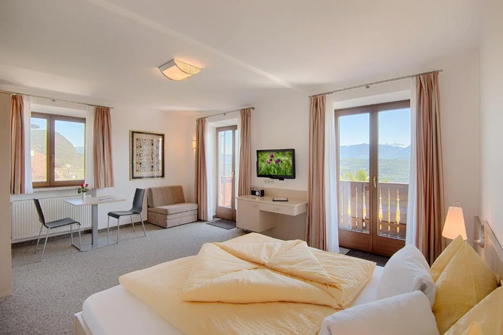 Camera Familiare con Balcone — Pension Christl