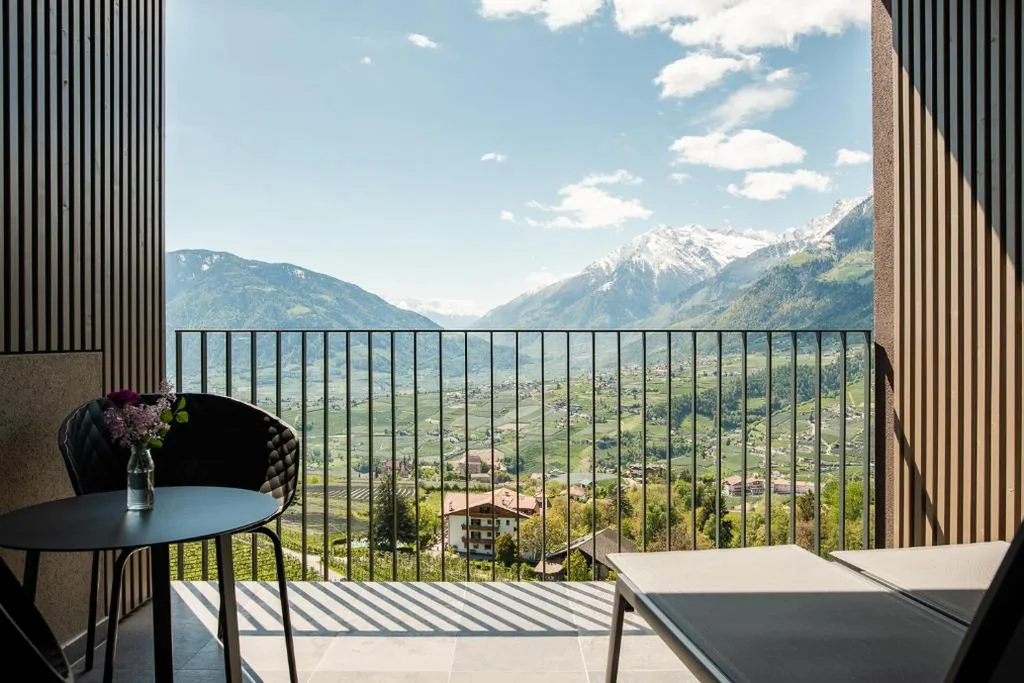 Family Deluxe Room — Hotel Alpenrose