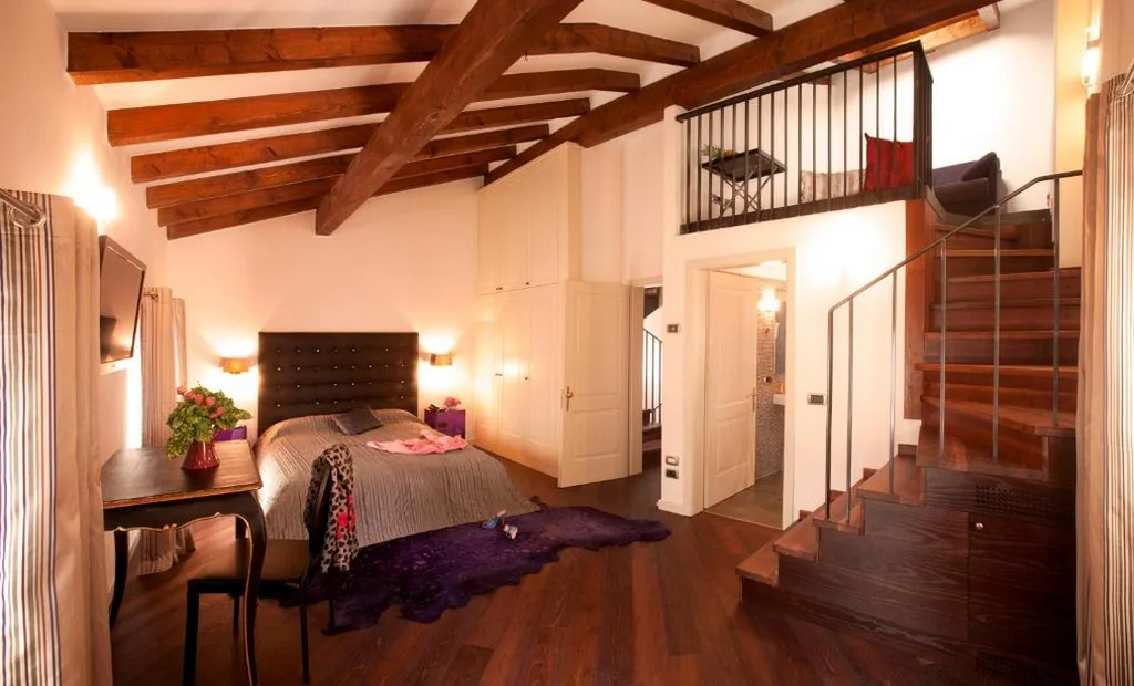 Camera Familiare Deluxe — Villa Sizzo Relais B&B