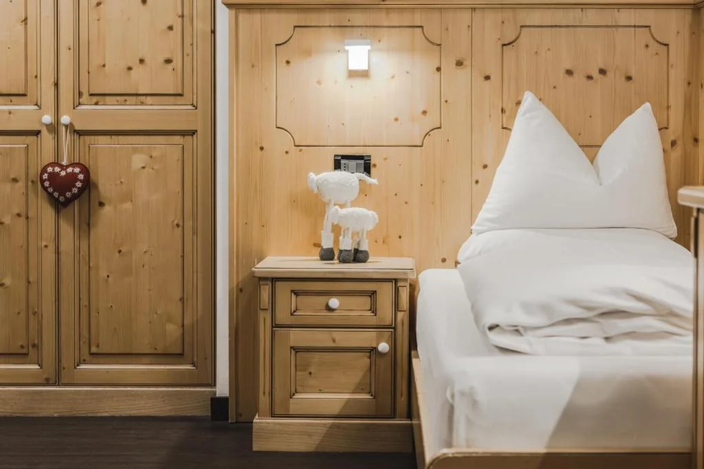 Camera Familiare — Hotel Chalet S – Dolomites Design – adults recommended