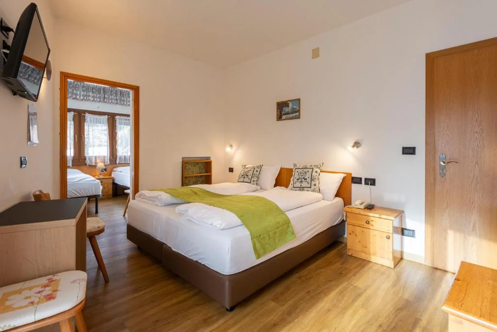 Camera Familiare — Hotel Oswald
