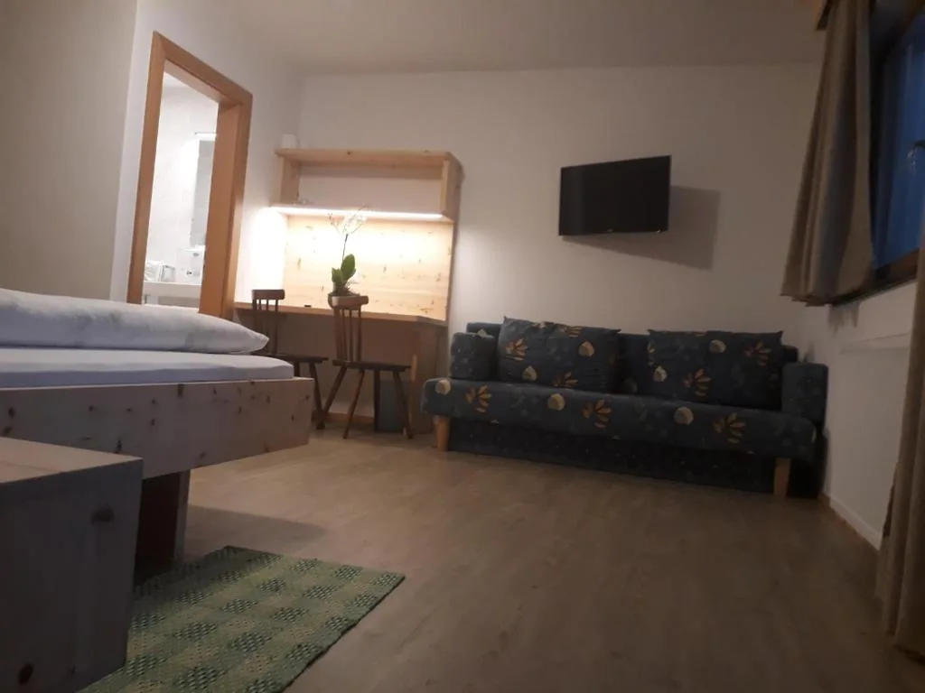 Camera Familiare — Hotel Pension Moarhof