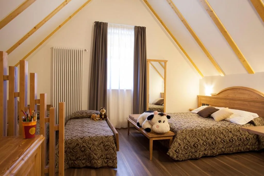 Camera Familiare Superior (2 Adulti + 2 Bambini) — Hotel Vittoria