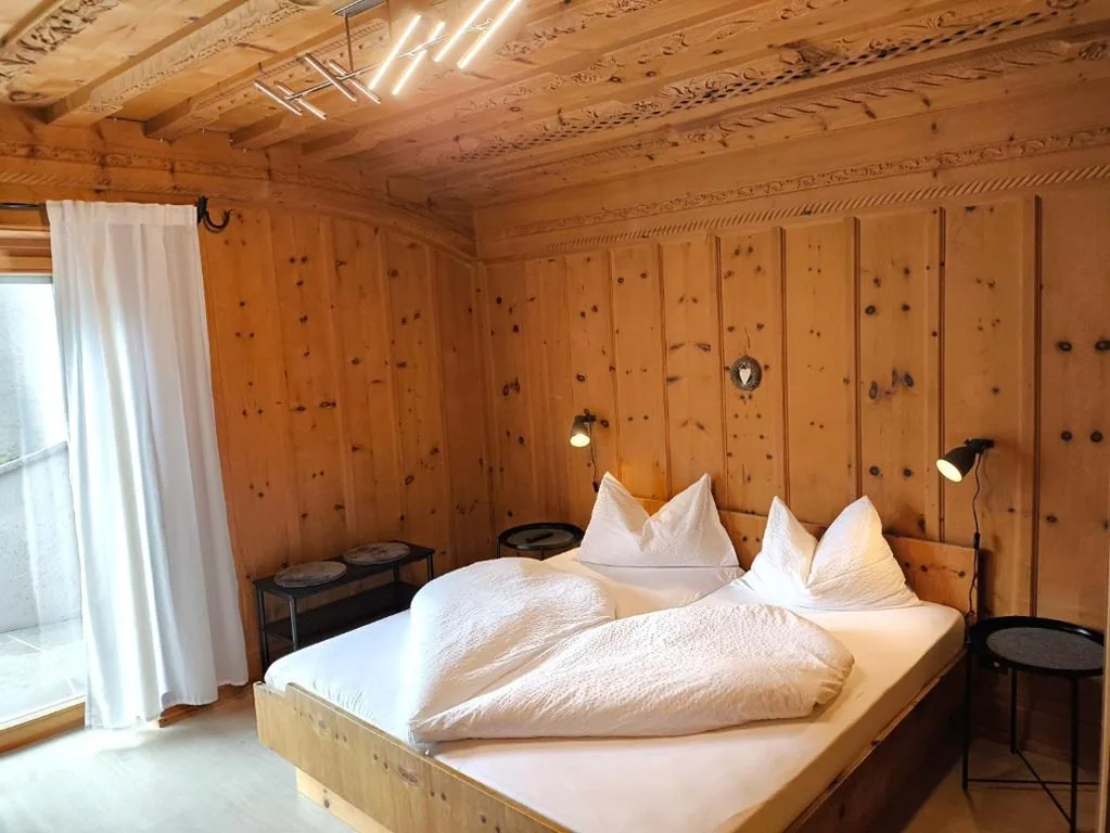 Camera King con Balcone — Schenna Garni Eden Bed & Breakfast