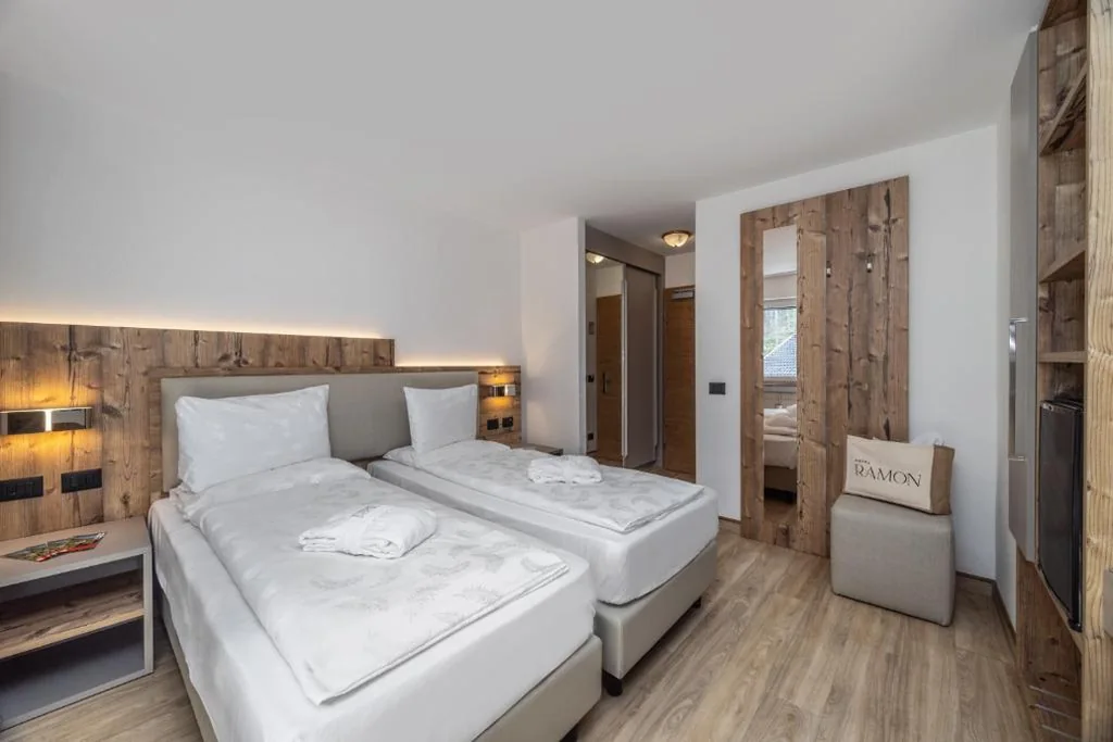 Camera King Deluxe — Hotel Ramon
