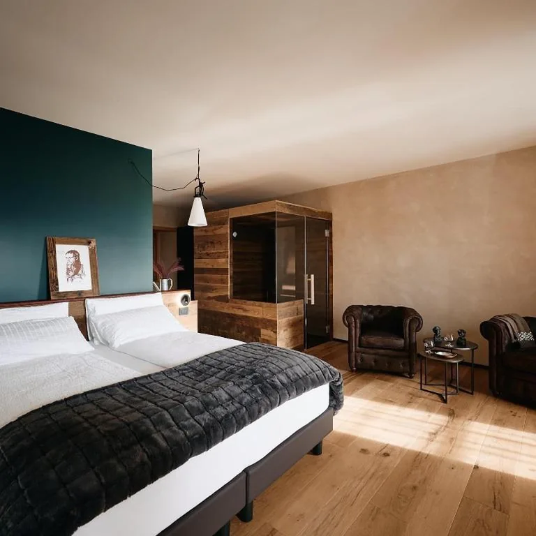 King Deluxe Room — nif: alpine taste