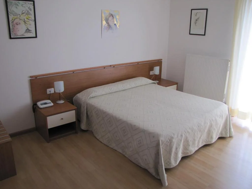 Camera Matrimoniale (1 Adulto) — Hotel Scaranò