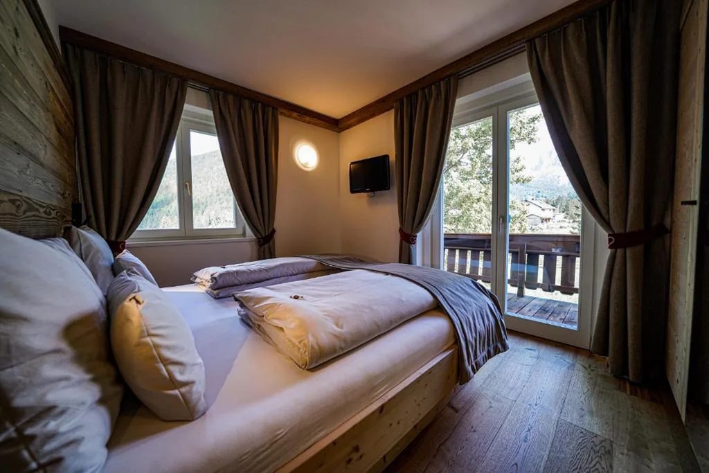 Double Room 102 with Balcony — Garni Bergblick