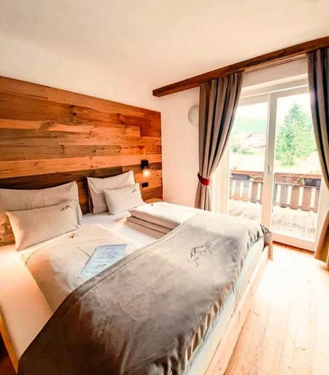 Double Room 103 with Balcony — Garni Bergblick