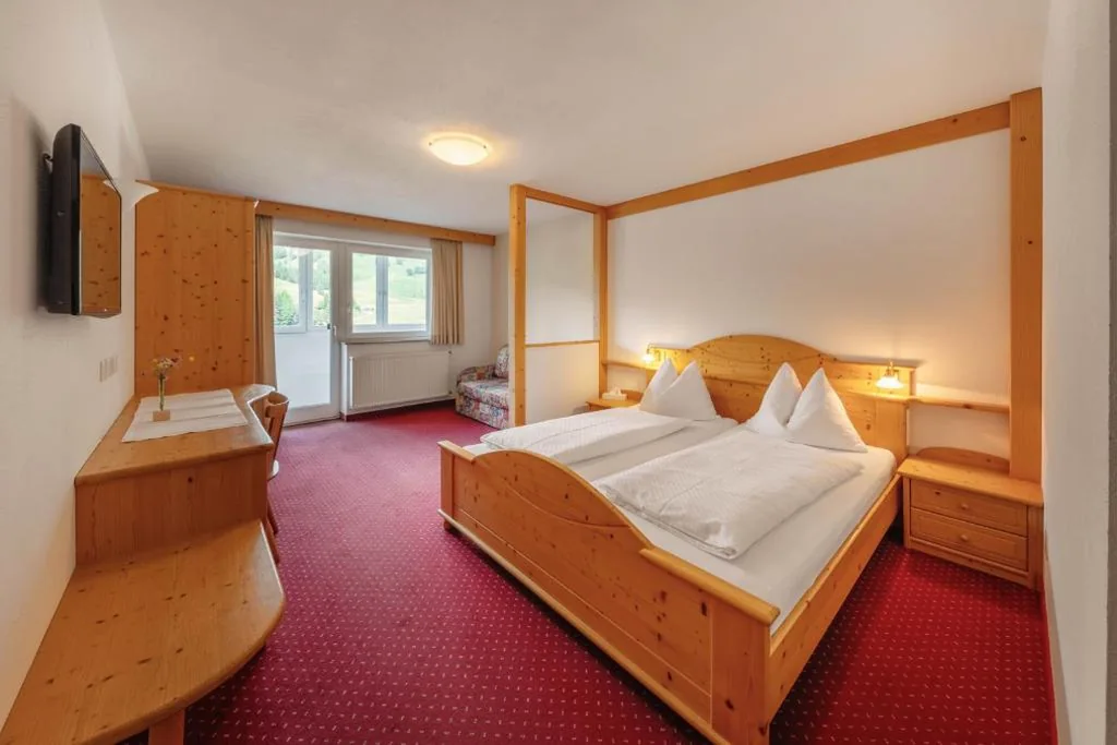 Double Room — B&B 2000 – Panorama Pension