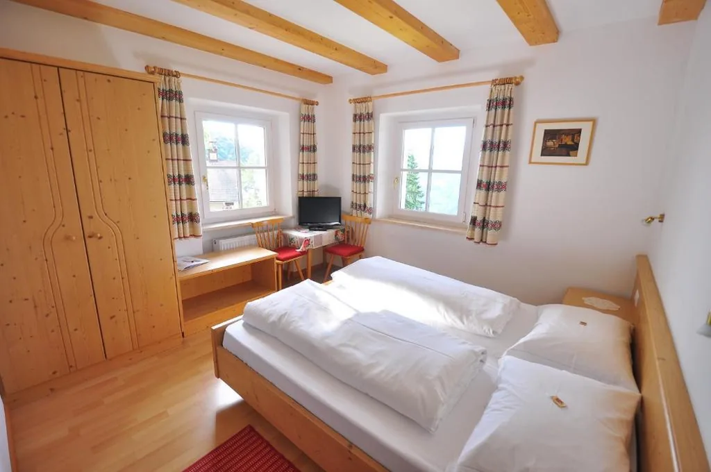 Double Room — Bad St Isidor
