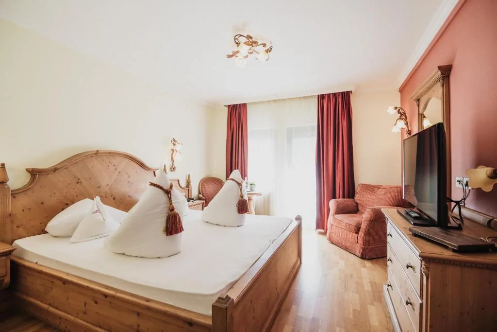 Budget Double Room — Hotel Mühlbacherhof