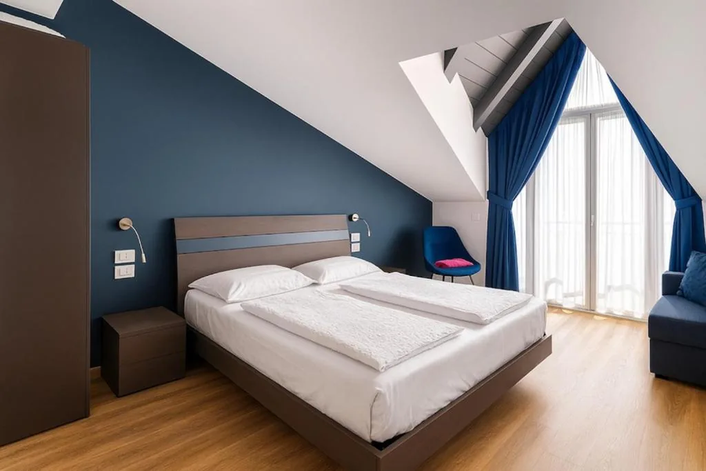 Classic Double Room in the Attic — Hotel Benacus Panoramic