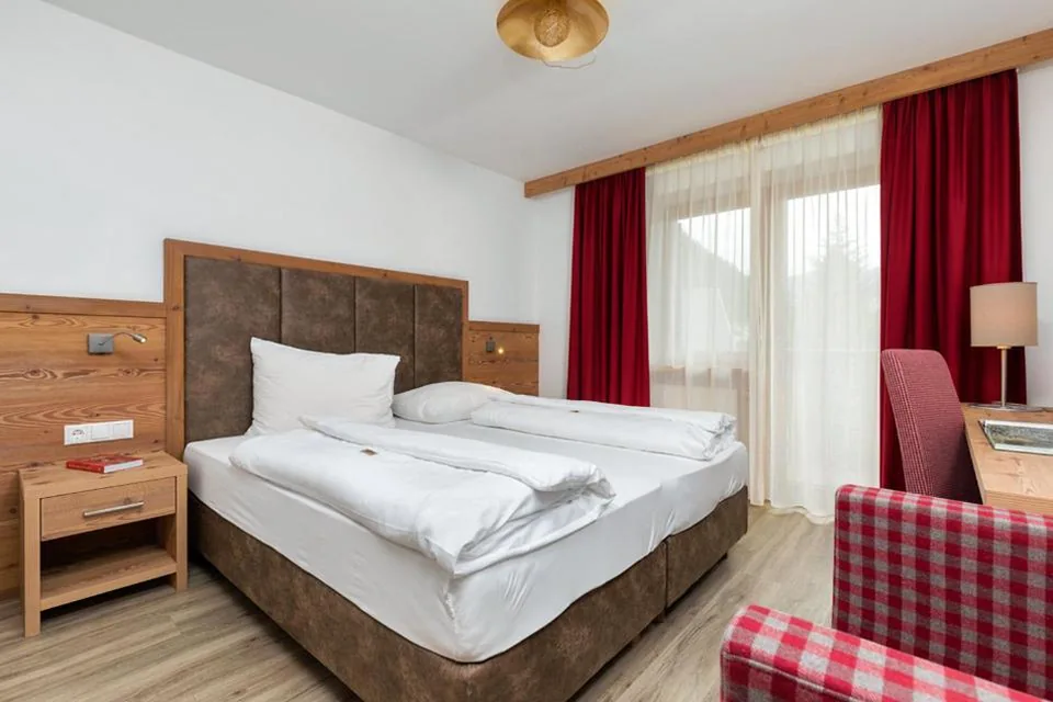 Camera Matrimoniale Comfort - Dependance — Hotel Christian