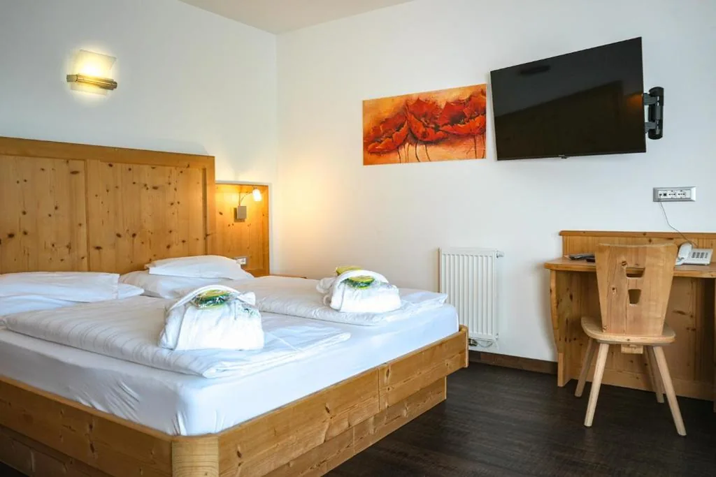 Camera Matrimoniale Comfort — Garni Hotel Bel Vert