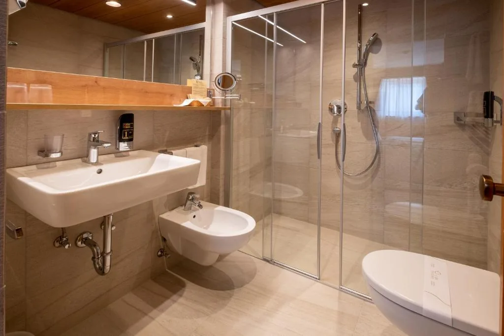 Camera Matrimoniale Comfort — Hotel Grien