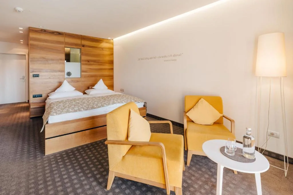 Comfort Double Room — Hotel Hohenwart