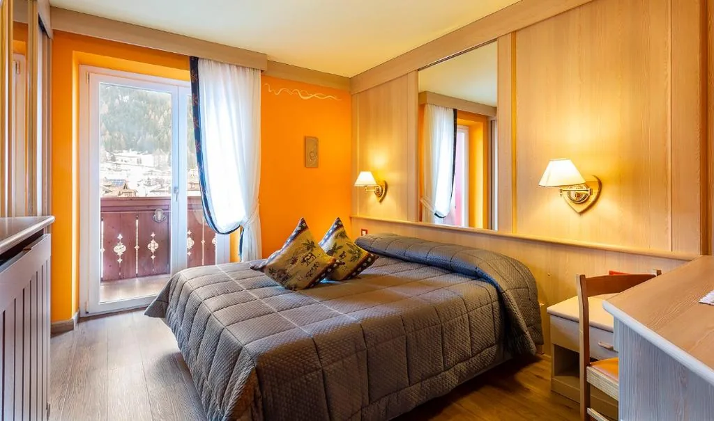 Camera Matrimoniale Comfort — Hotel La Serenella