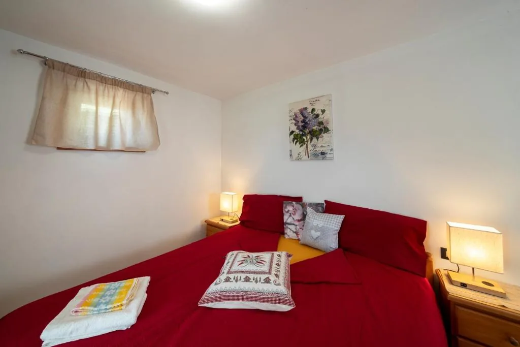 Double Room with Private Bathroom — B&B Casa Nadia