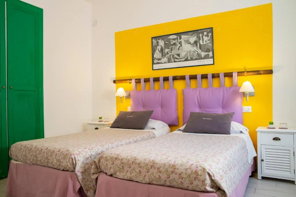 Double Room with Private Bathroom — B&B La Malvasia
