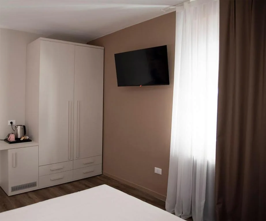 Camera Matrimoniale con Bagno Privato Esterno — Paponena Holidays