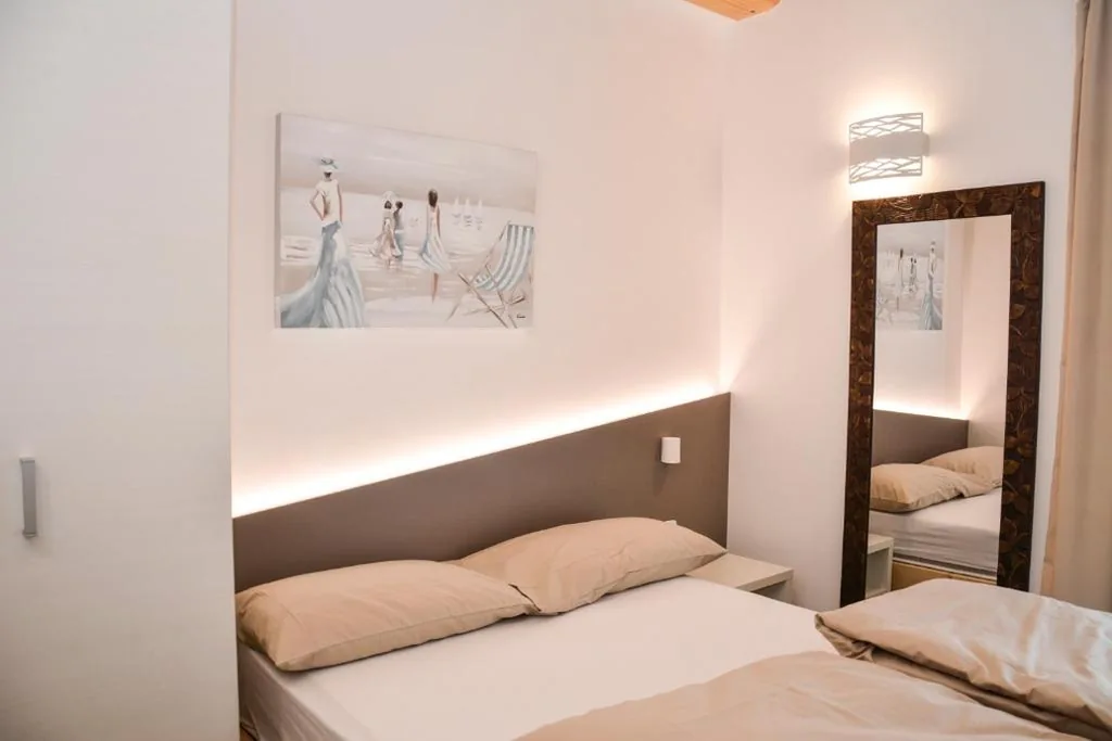 Camera Matrimoniale con Bagno Privato — Theresia
