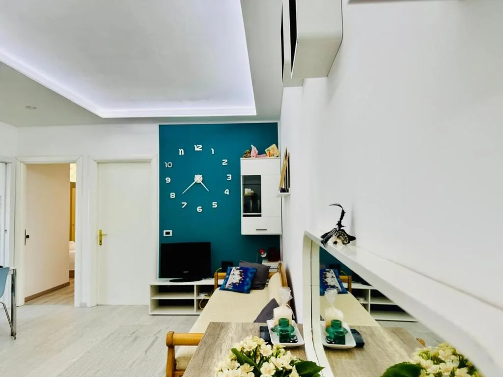Camera Matrimoniale con Bagno Privato — Urban Fiera Rooms