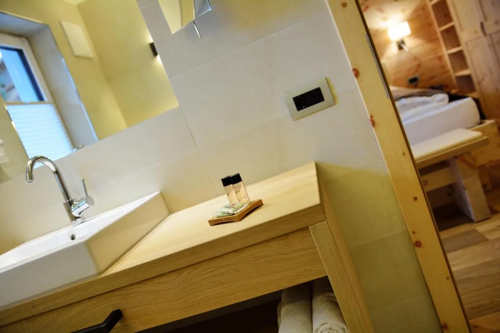 Camera Matrimoniale con Balcone (3 Adulti) — Chalet Elisabeth dolomites alpin & charme