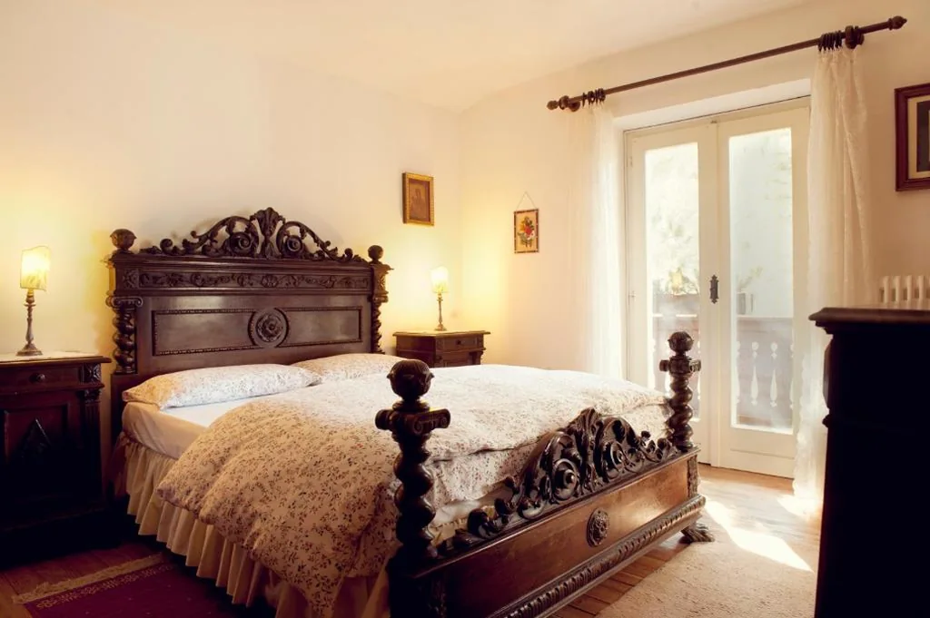 Double Room with Balcony — B&B Villa Dolomites Hut