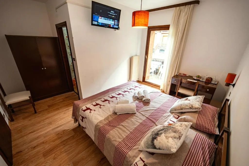 Double Room with Balcony — Cèsa Cherpei – Dog Friendly