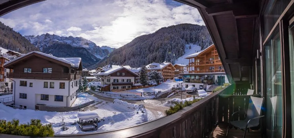 Camera Matrimoniale con Balcone — Chalet Elisabeth dolomites alpin & charme