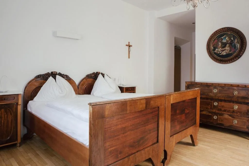 Double Room with Balcony — Gästehaus Salvatorianerinnen