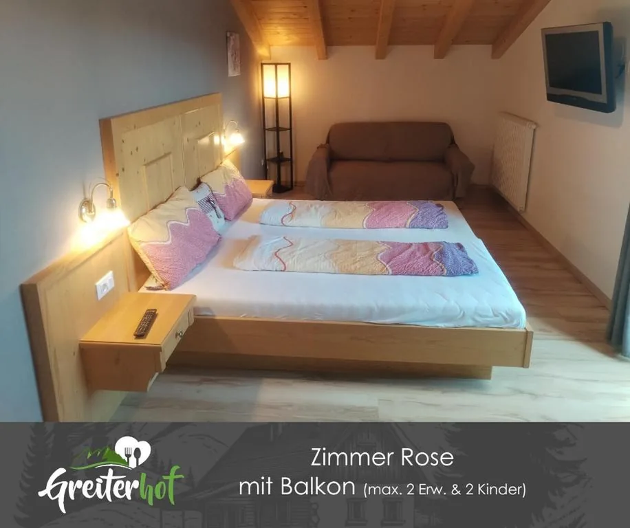 Camera Matrimoniale con Balcone — Greiterhof Partschins