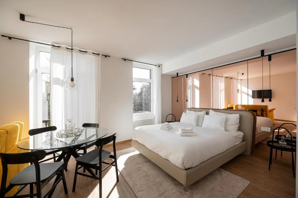 Camera Matrimoniale con Balcone — Guesthouse diWINE