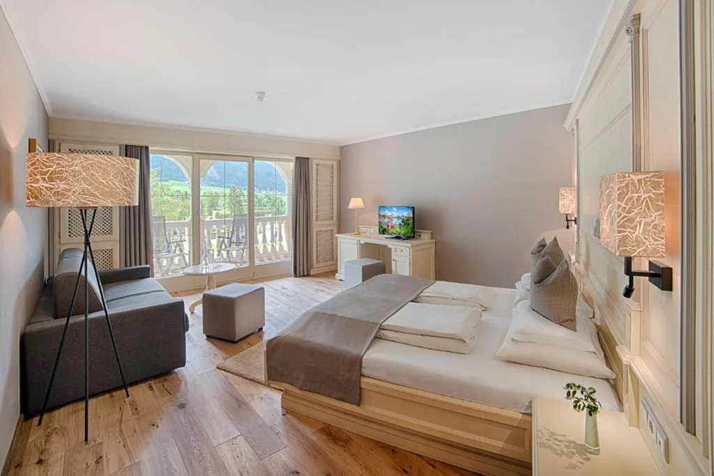 Double Room with Balcony — Hotel Majestic – Unique Spa Resort