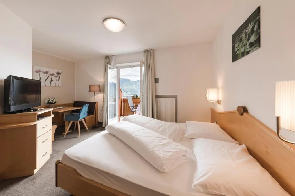 Double Room with Balcony — Hotel & Residence Rebhof