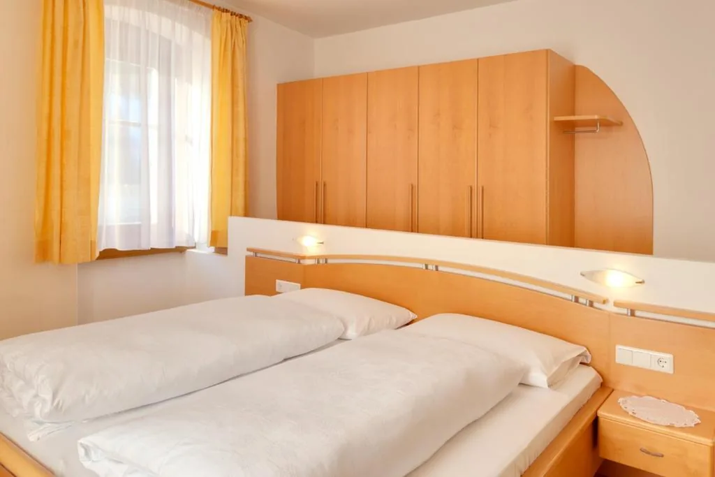 Double Room with Balcony — Hotel Restaurant Schaurhof