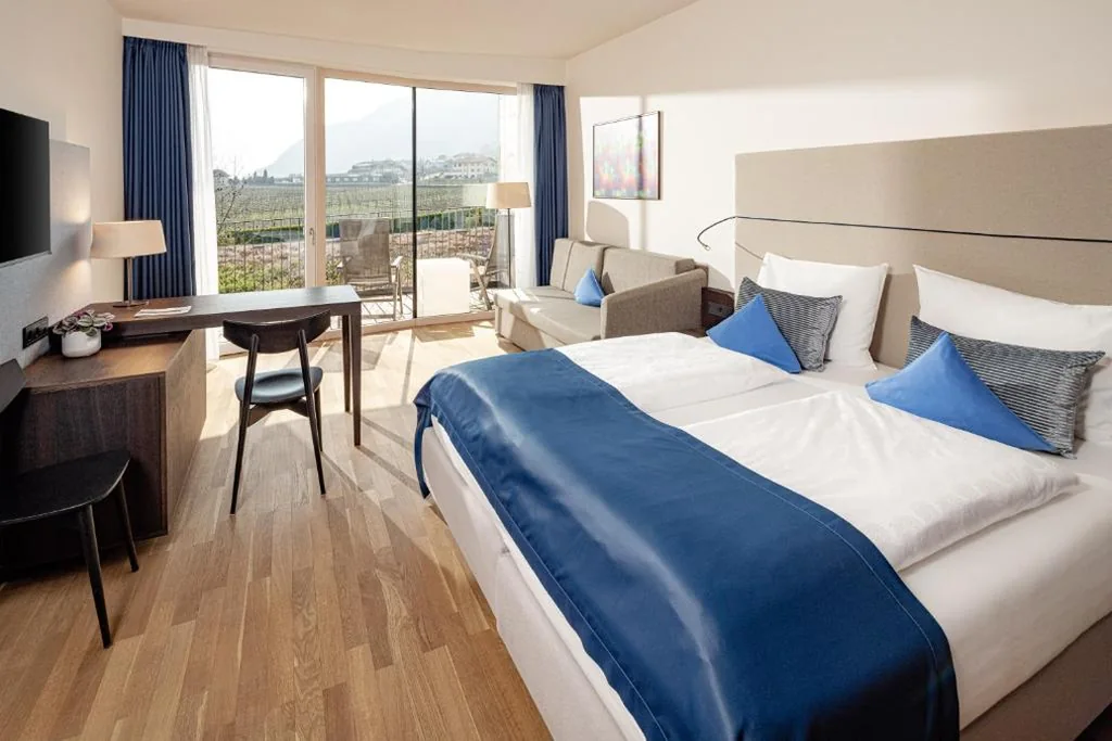 Double Room with Balcony — Hotel Thalhof am See