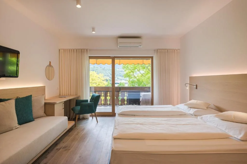 Double Room with Balcony — Hotel Wiesenhof