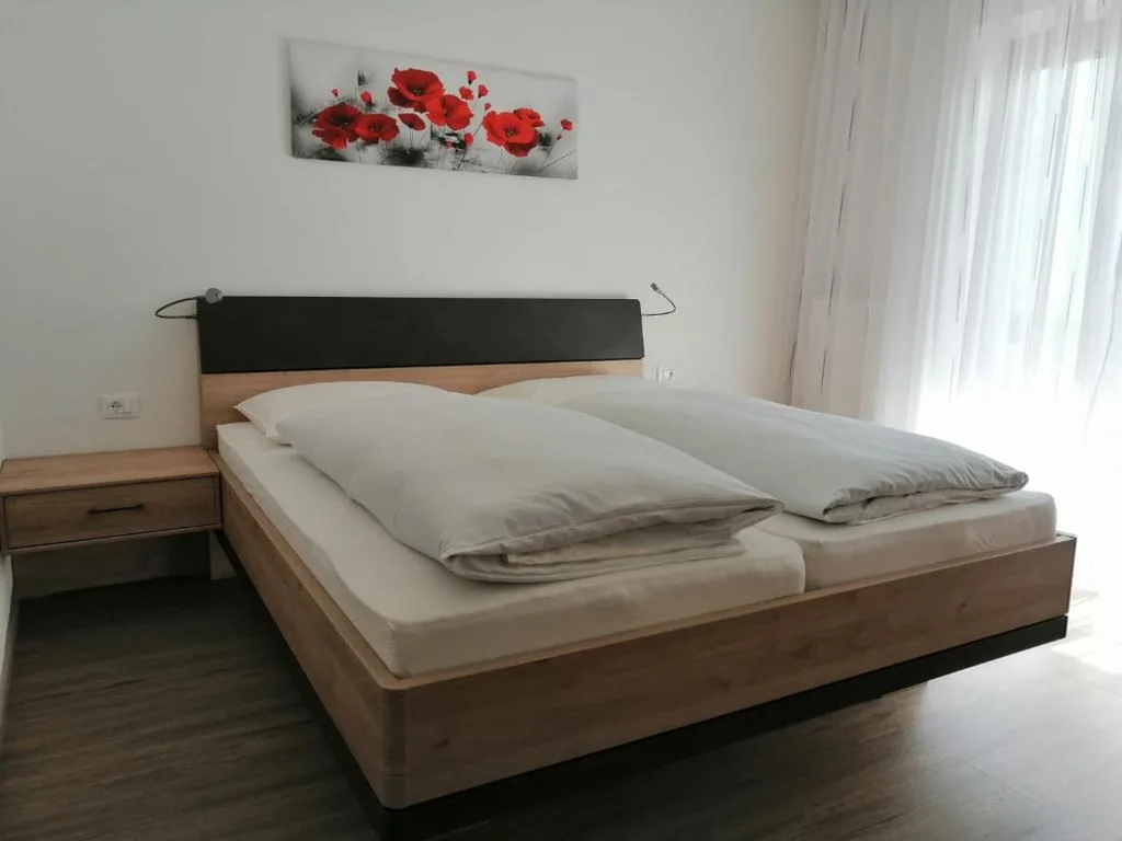 Camera Matrimoniale con Balcone — Pension Georgenhof
